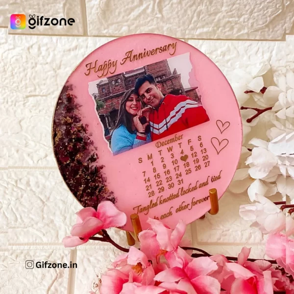 Couple Resin Photo Frame With Calendra