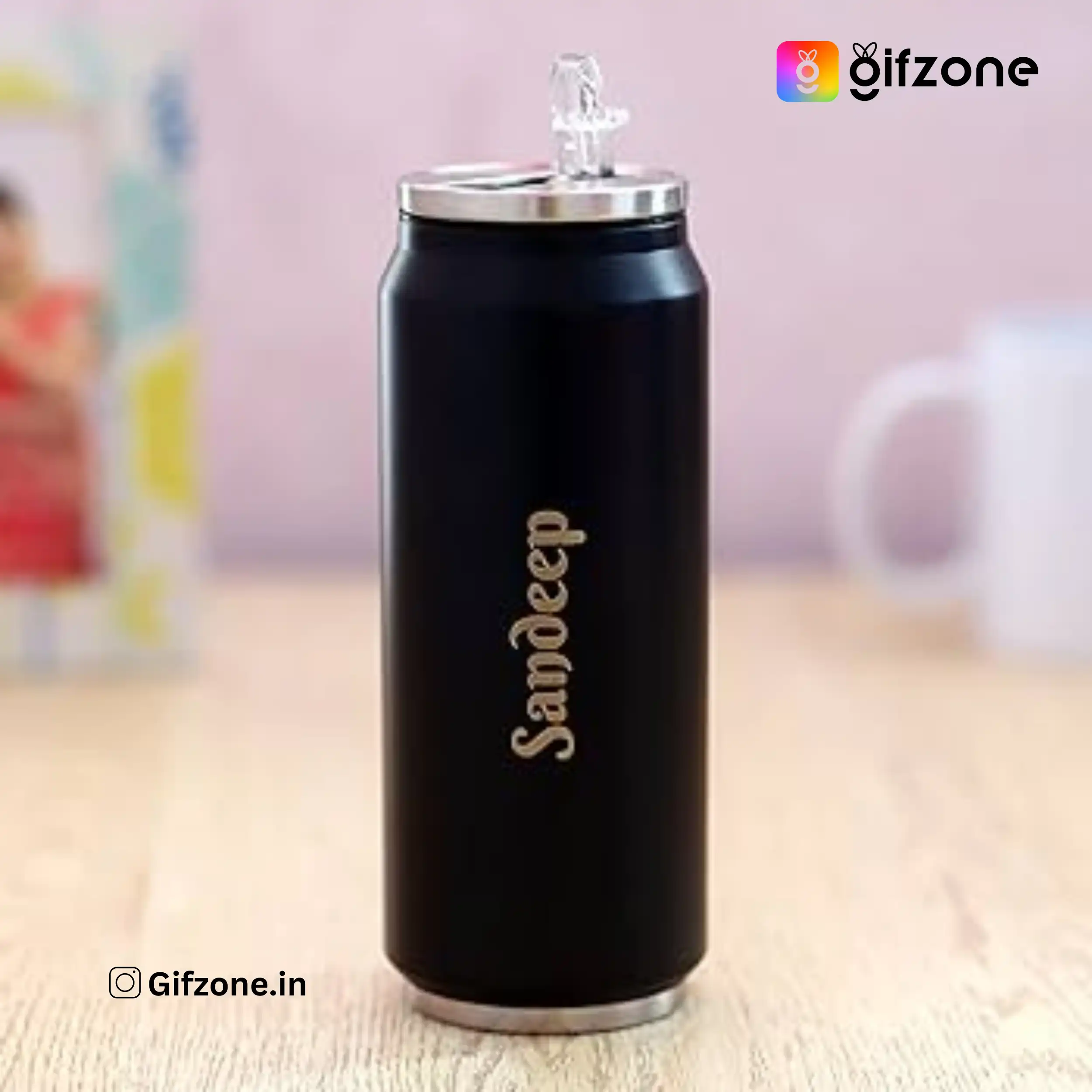 sipper bottle